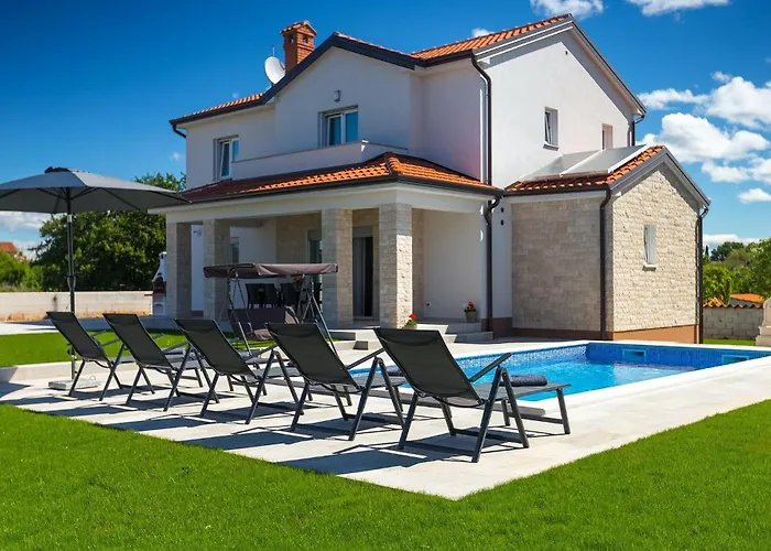 Villa Zirdum